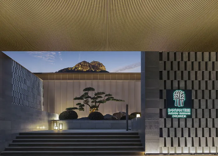 Banyan Tree Suzhou Shishan
