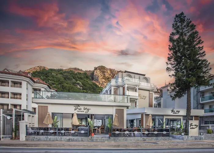 The Ivy Suites İçmeler
