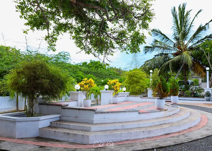 Ceylonta Beach Resort And Spa Hambantota