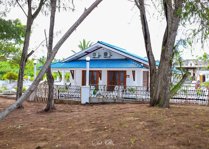Ceylonta Beach Resort And Spa Hambantota