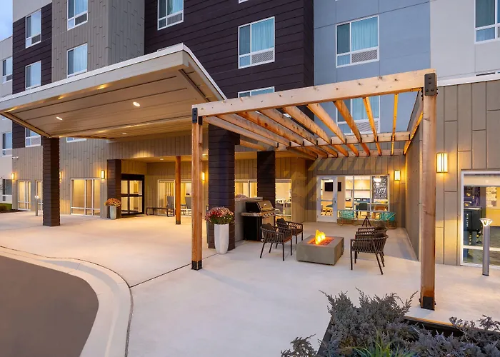 Towneplace Suites By Marriott Iron Mountain