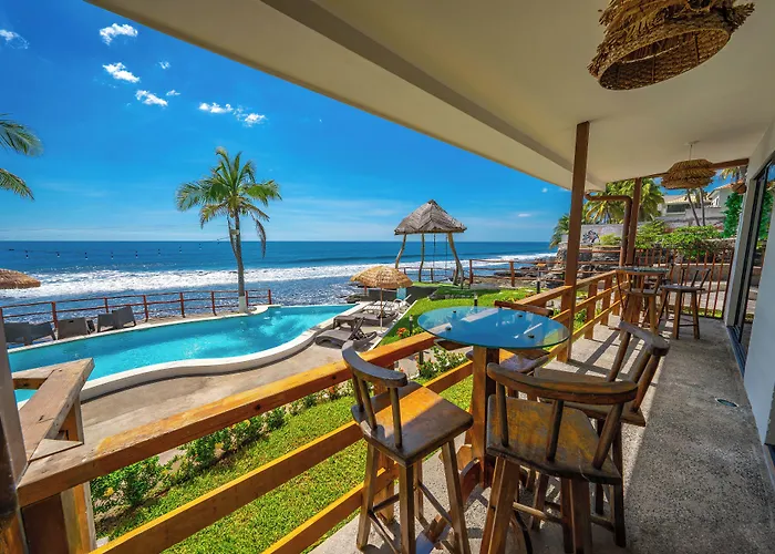 Reef On The Water Hotel Tamanique