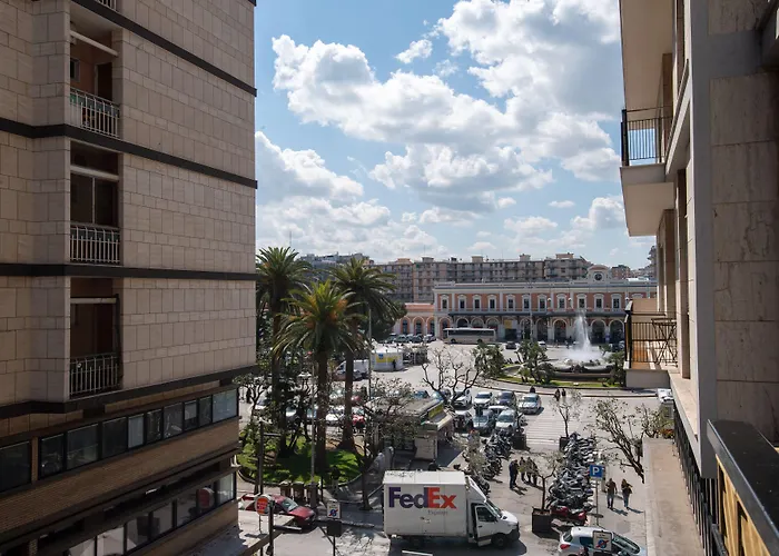 Contemporaneamente 147 - Modern&Comfort Rooms Bari