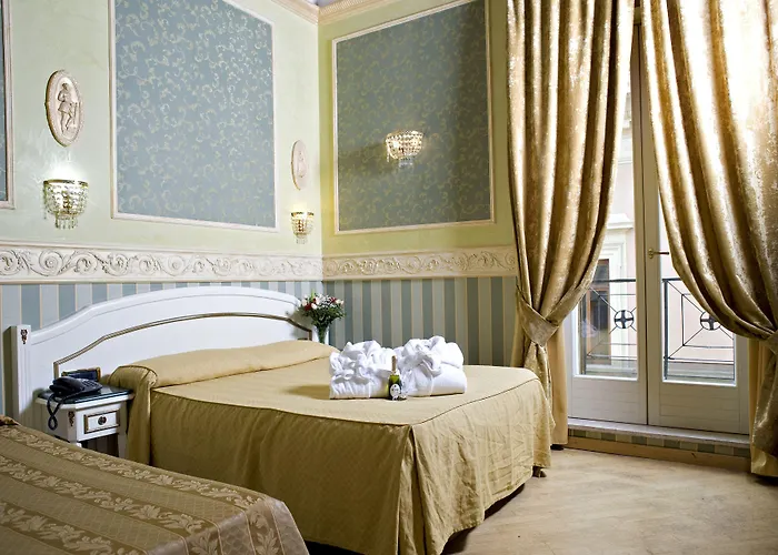 Upper View Suite Roma