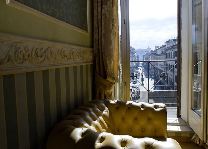 Upper View Suite Roma