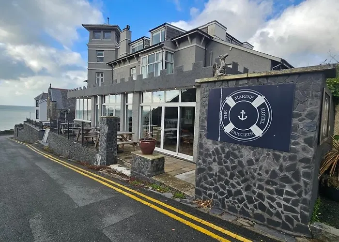 The Marine Hotel Criccieth