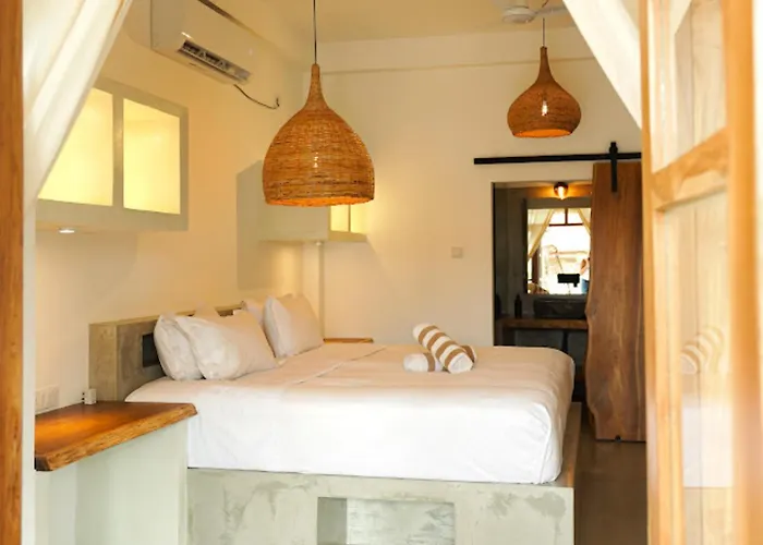 Komorebi Weligama