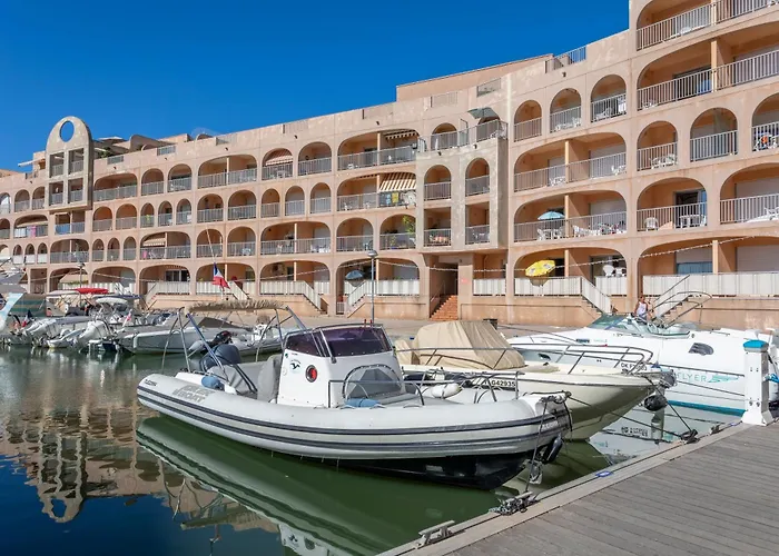 Résidence Pierre et Vacances Le Port Hyères