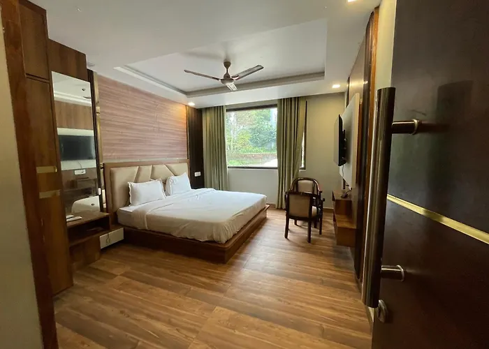 Yatram Hotel Rishikesh