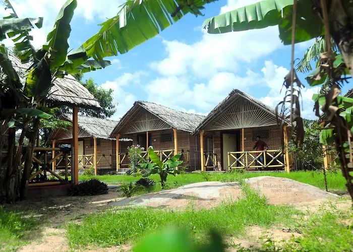 Shanthi Dhama Resort, Hampi