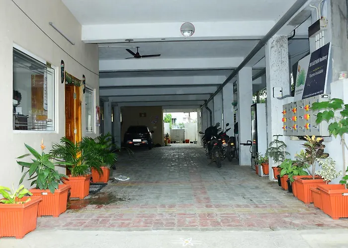 Sri Kasthuri Residency Thiruttani