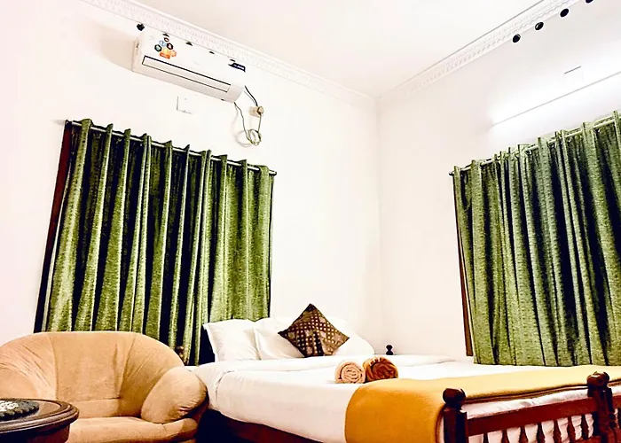 Comodita Inn Kochi