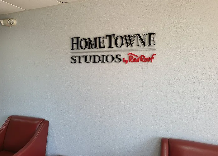 Hometowne Studios By Red Roof Prattville