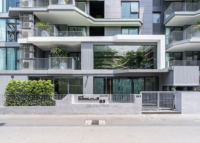 Destiny63 Ekamai Apartment Bangkok