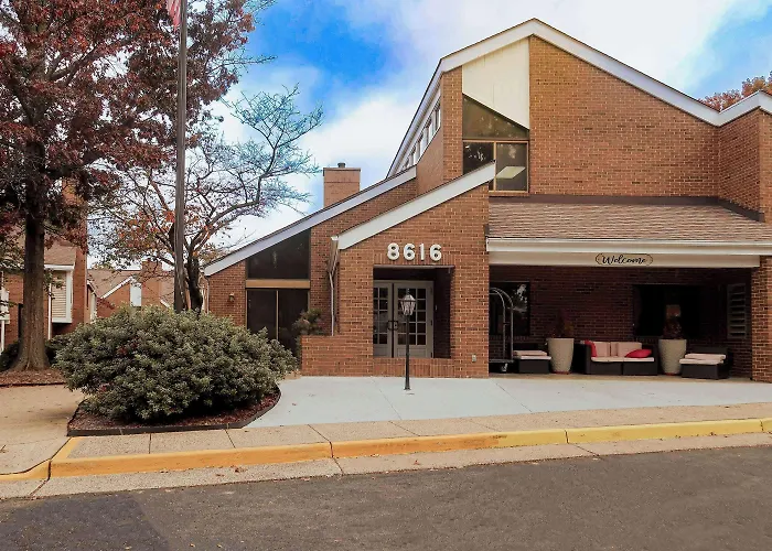 Tysons Corner Suites, A Baymont By Wyndham Vienna