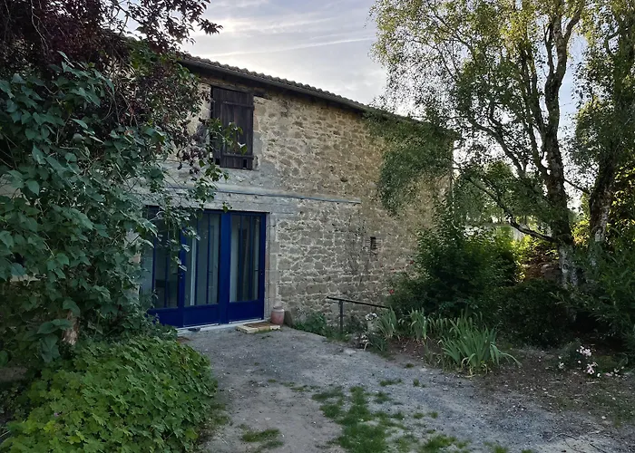 Hotel Les 3 pigeons à Bressuire