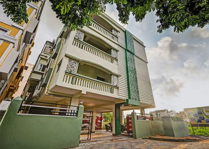 Treebo The Bollywood Hotel Bhubaneswar