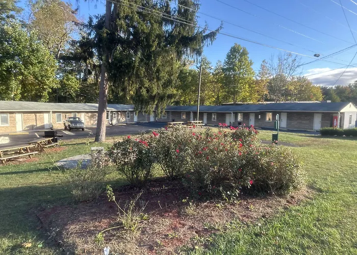 Whispering Pines Motel Asheville