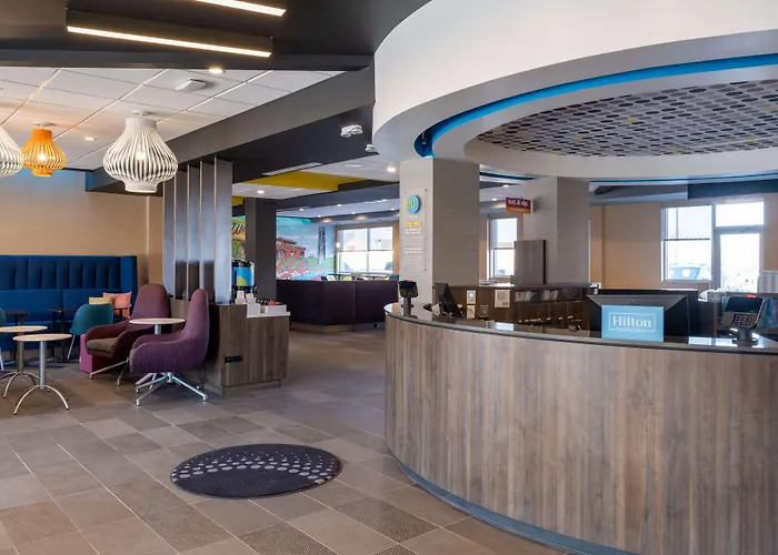Tru By Hilton Naperville Chicago