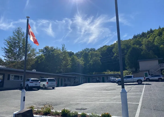 Silver Maple Motel Haliburton