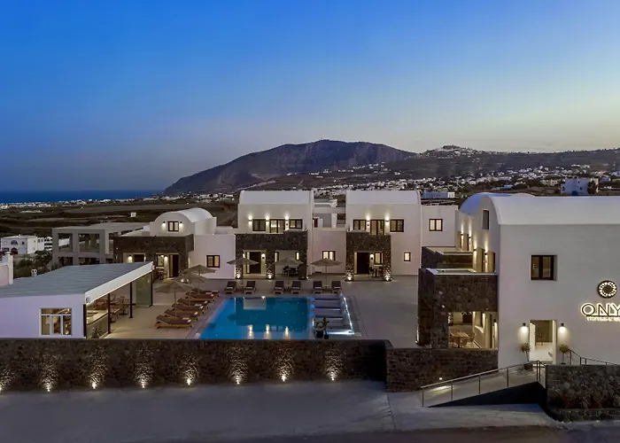 Onyx Hotel & Suites Karterados 