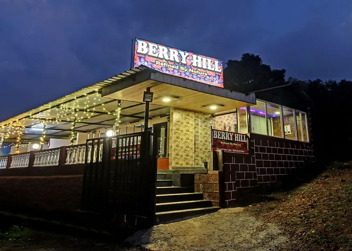 Treebo Berry Hill Venna Lake, 3 Km From City Center Mahabaleshwar