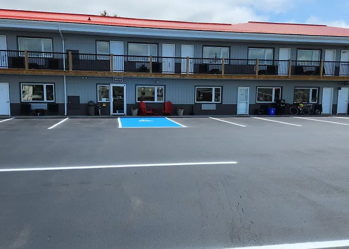 Outdoorsman Motel Wawa