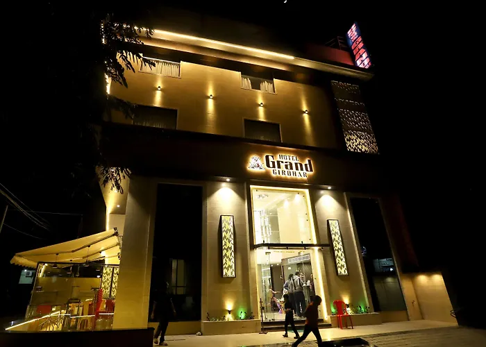 Hotel Grand Girdhar Indore