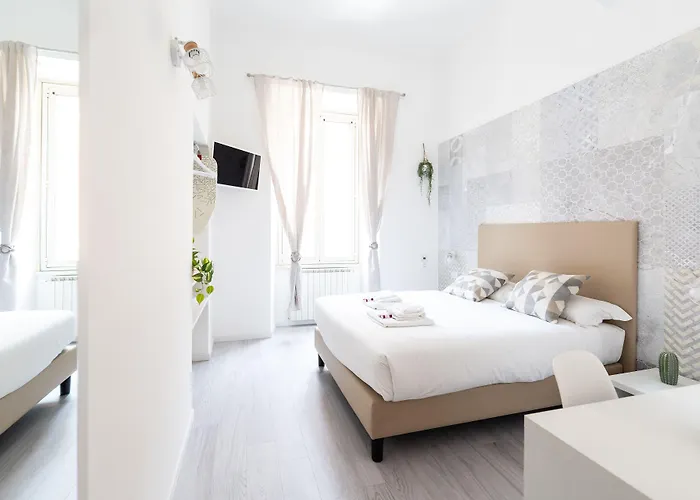 White Gioberti Guesthouse Rome