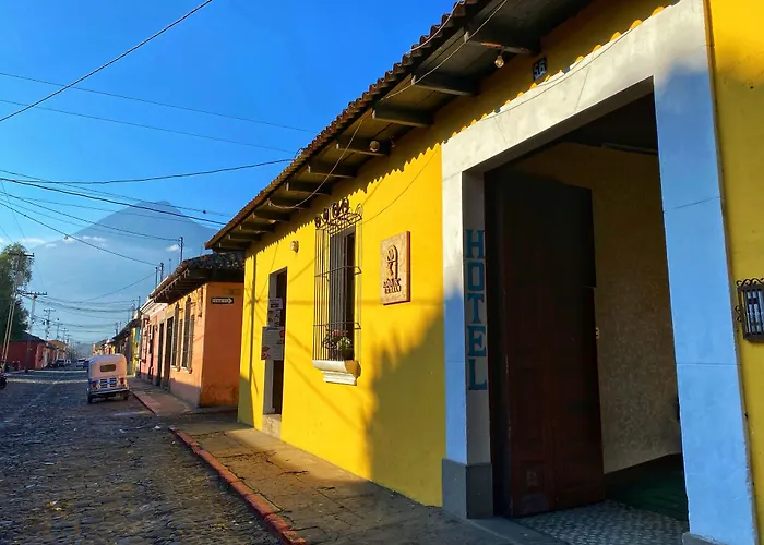 Hotel Maya Ik' Antigua