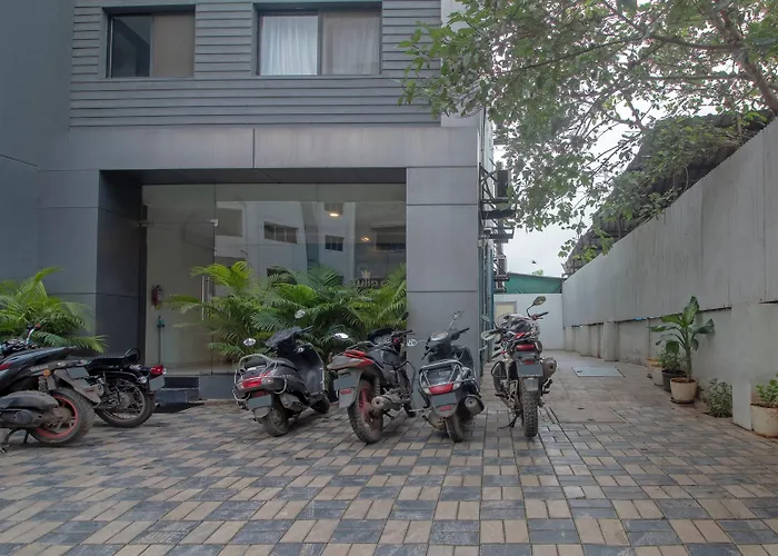 Treebo Tulip Comfort Kharadi
