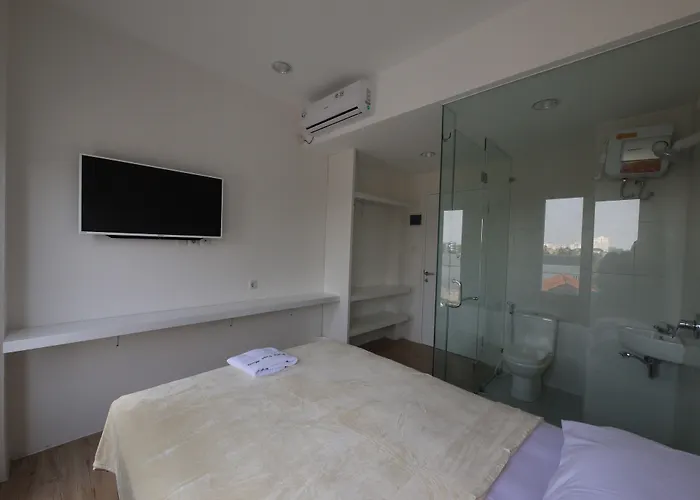 Rumah Kayu Manis Bintaro Jakarta