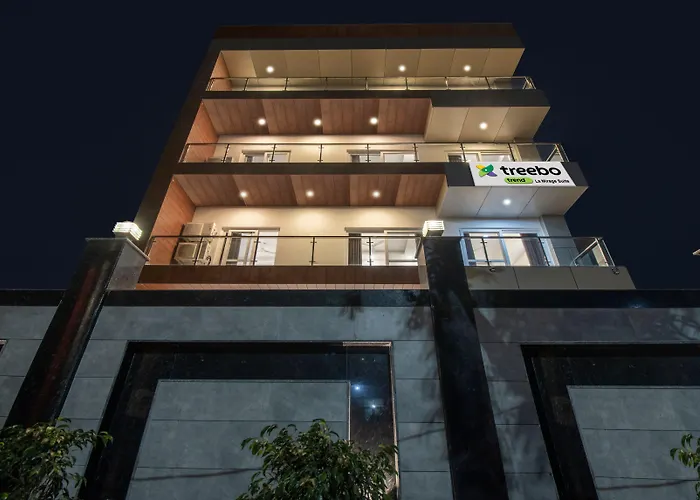 La Mirage Suite Noida