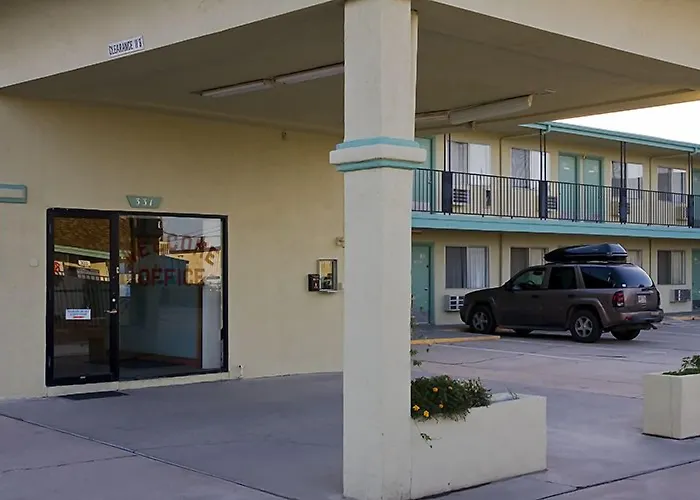 Motel 8 Willcox
