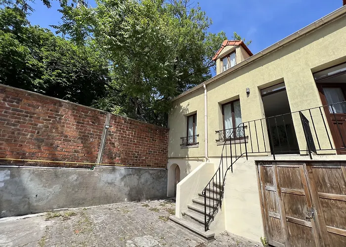 Hotel Robespierre Ex Ideal Hotel Paris - Montreuil