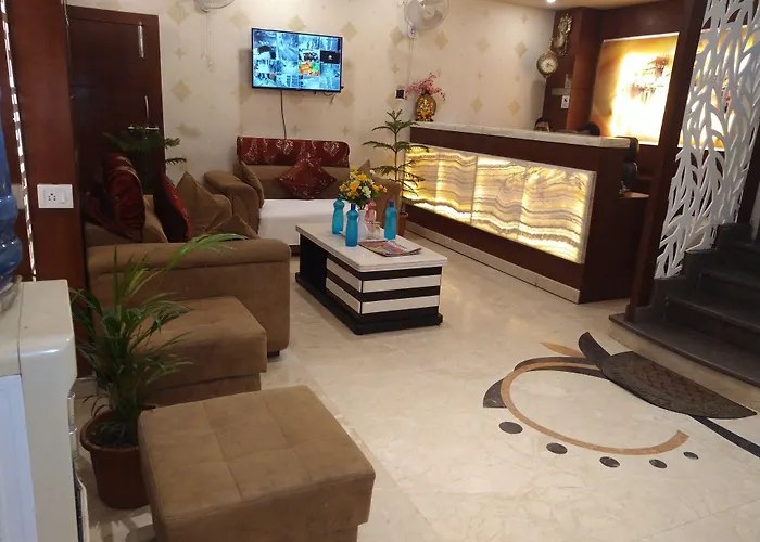 Hotel Midcity Varanasi