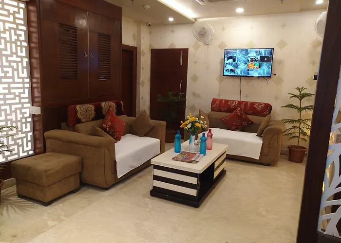 Hotel Midcity Varanasi