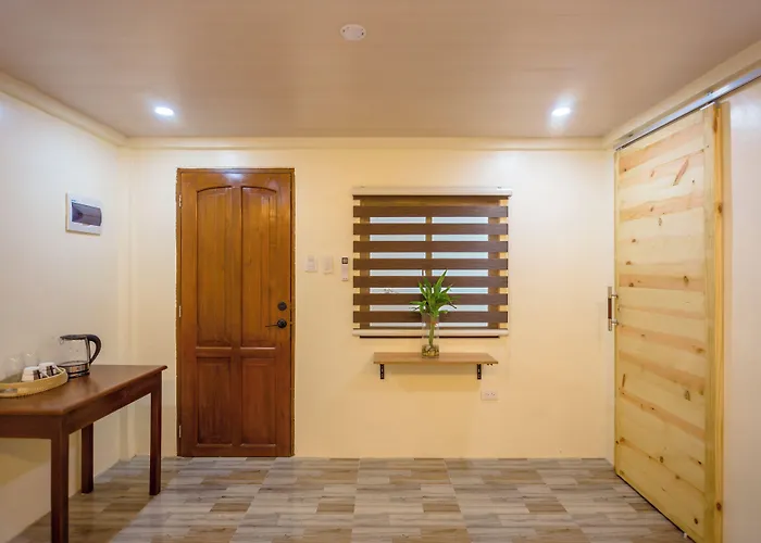 Alona Beach Side Inn Panglao Island