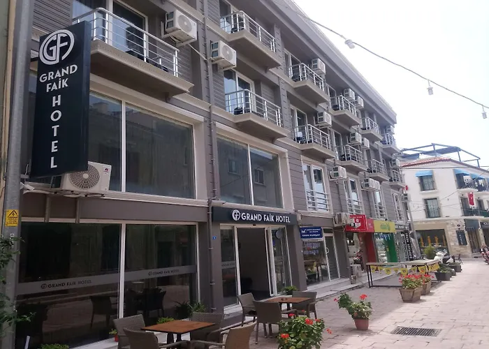Grand Faik Hotel Çeşme
