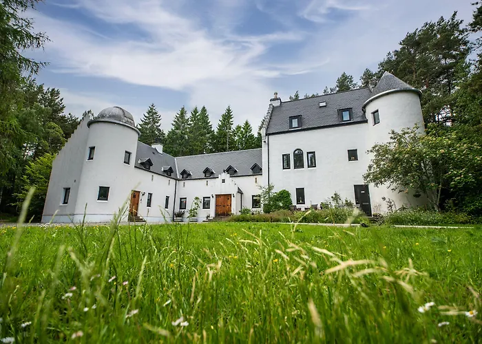 White Rose Tower Bed & Breakfast Invergordon