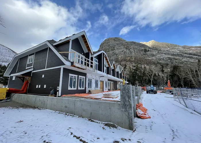 Kilmorey Lodge Waterton Park
