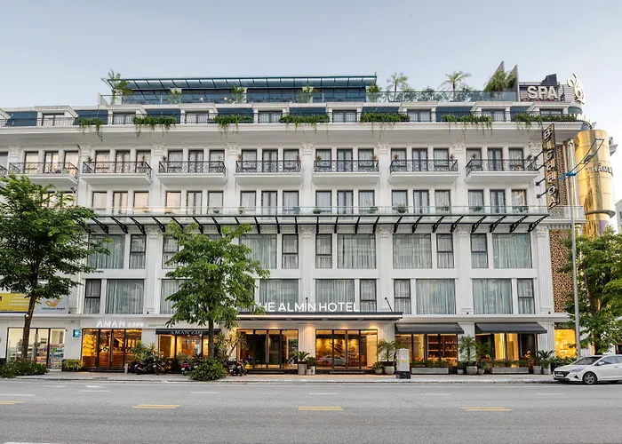 The Almin Hotel Hạ Long