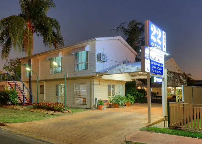 22 On Bowen Motel Roma