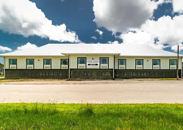 Everglades Adventures Hotel Suites By Ivey House