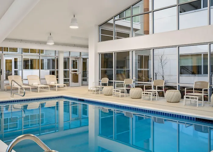 Element Springfield South Hotel