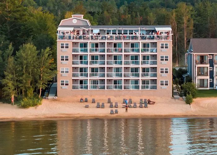 Alexandra Inn Traverse City