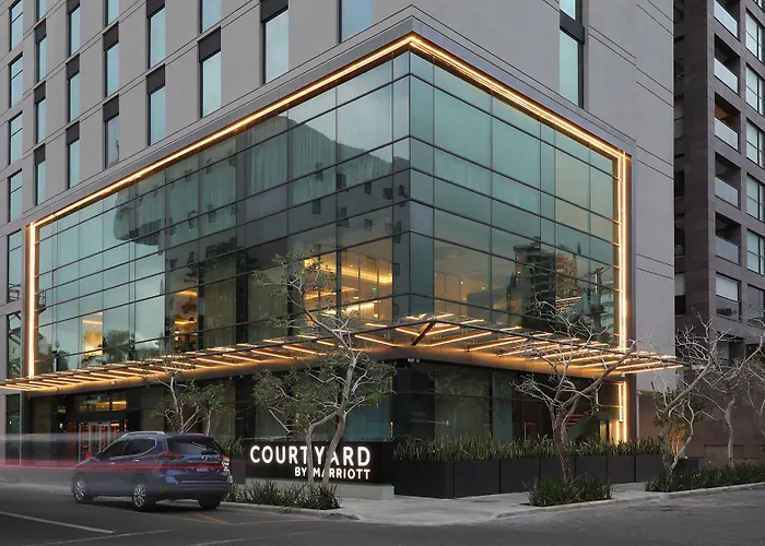 Courtyard By Marriott Santo Domingo Piantini Hotel