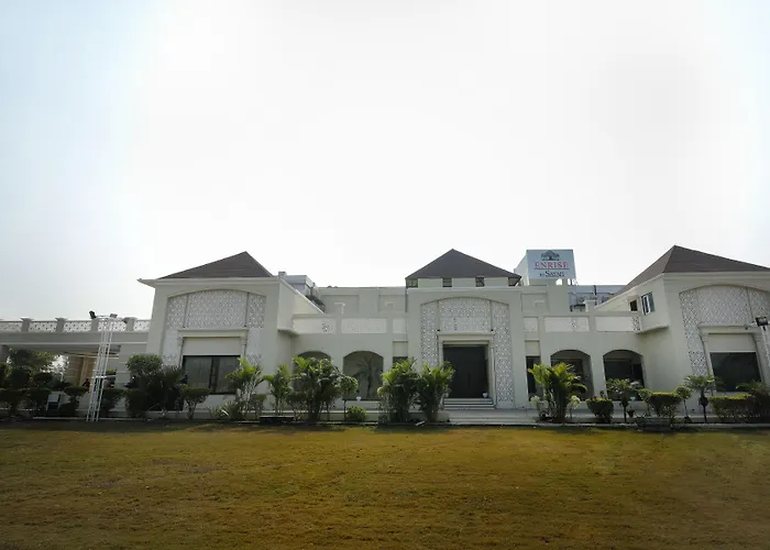 Enrise By Sayaji Rewa Hotel