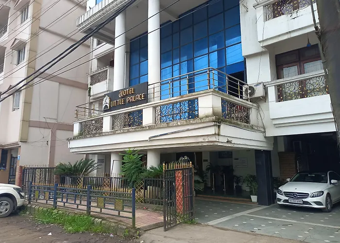 Hotel Little Palace Dibrugarh