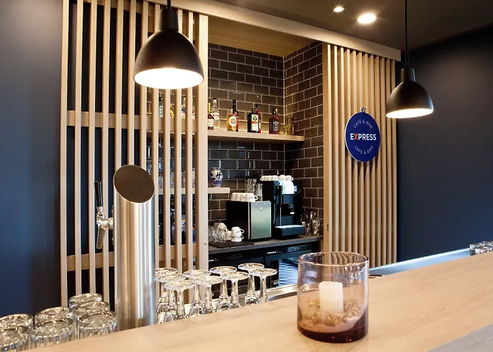 Holiday Inn Express & Suites - Basel - Allschwil By Ihg